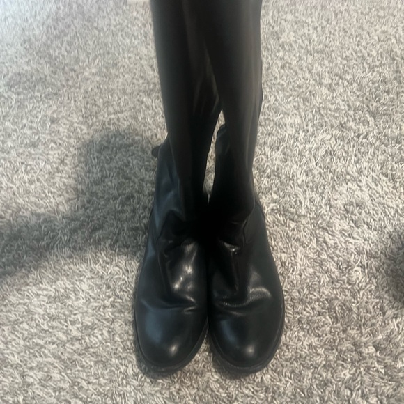 Frye Boots - Picture 1 of 5